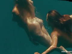 Find-Best-Panties.com presents: Kelly brook & jessica szohr nude & sexy - piranha - hd
