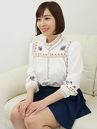 Find-Best-Panties.com presents: Asian Mommy Momoka Ogawa gets her pussy penetrated in a solo